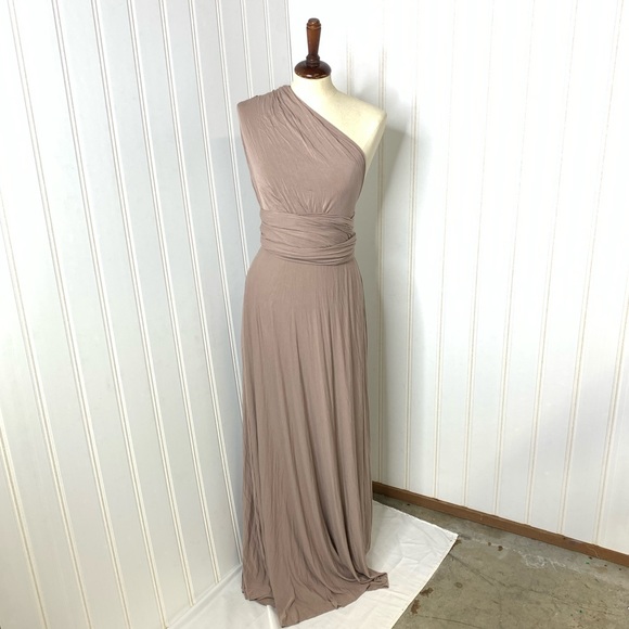 Lulus Tricks of the Trade Convertible Wrap Dress - Picture 5 of 7